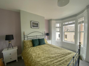 4 Bedroom Portrush Town Centre Holiday Rental